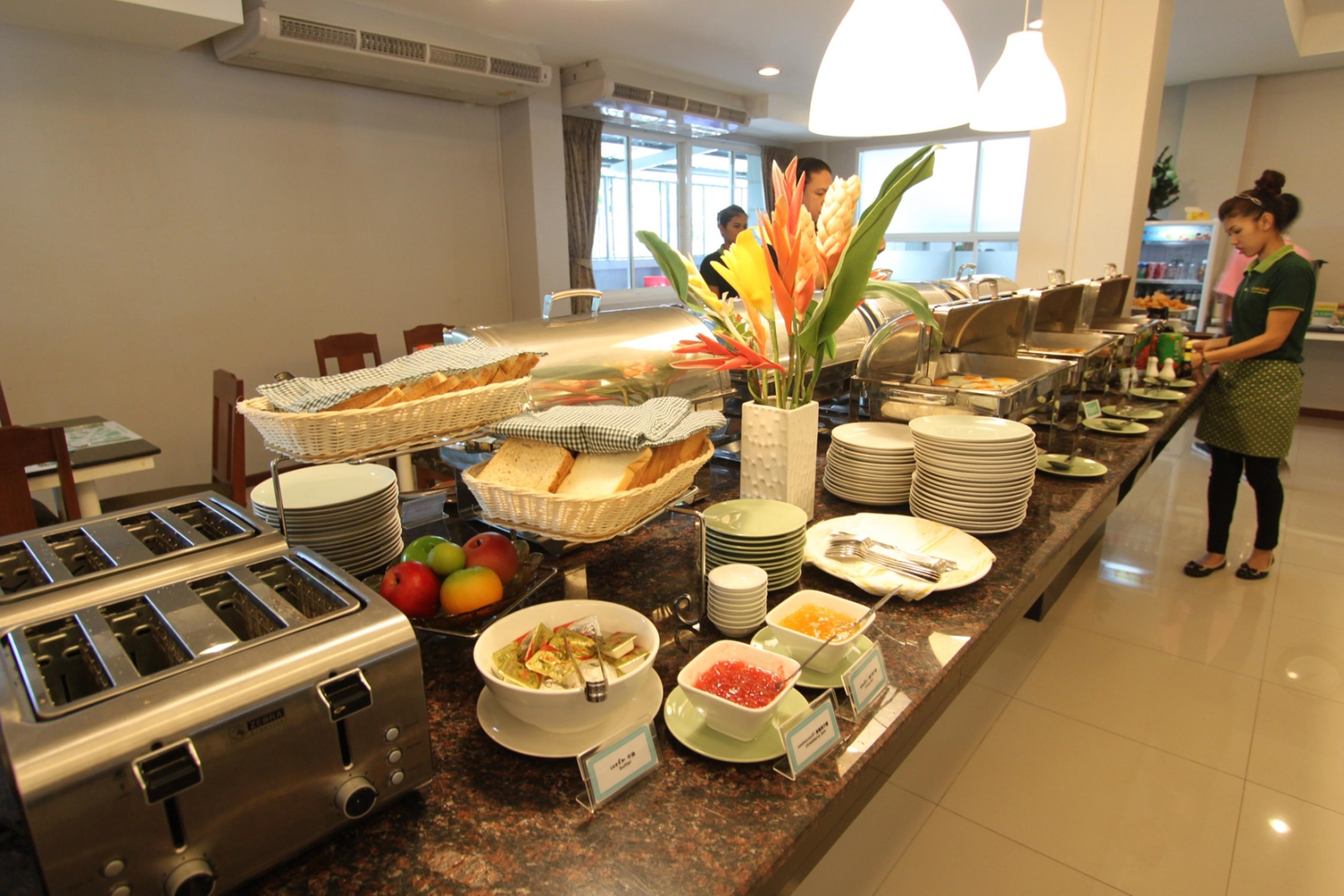 Golden Jade Suvarnabhumi Hotel Bangkok Ngoại thất bức ảnh